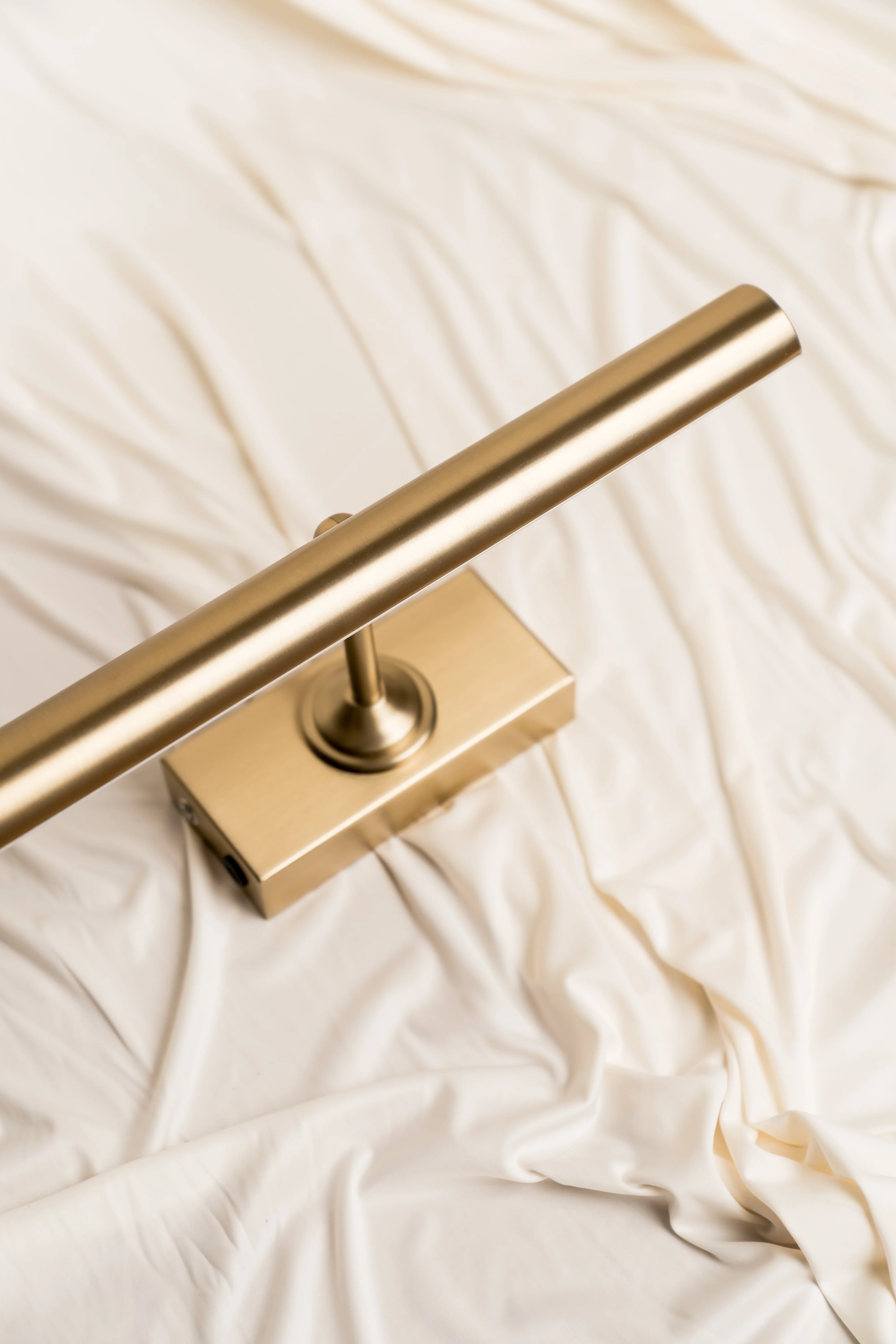 Sconce Picture Light - Antique Brushed Gold - Image 2