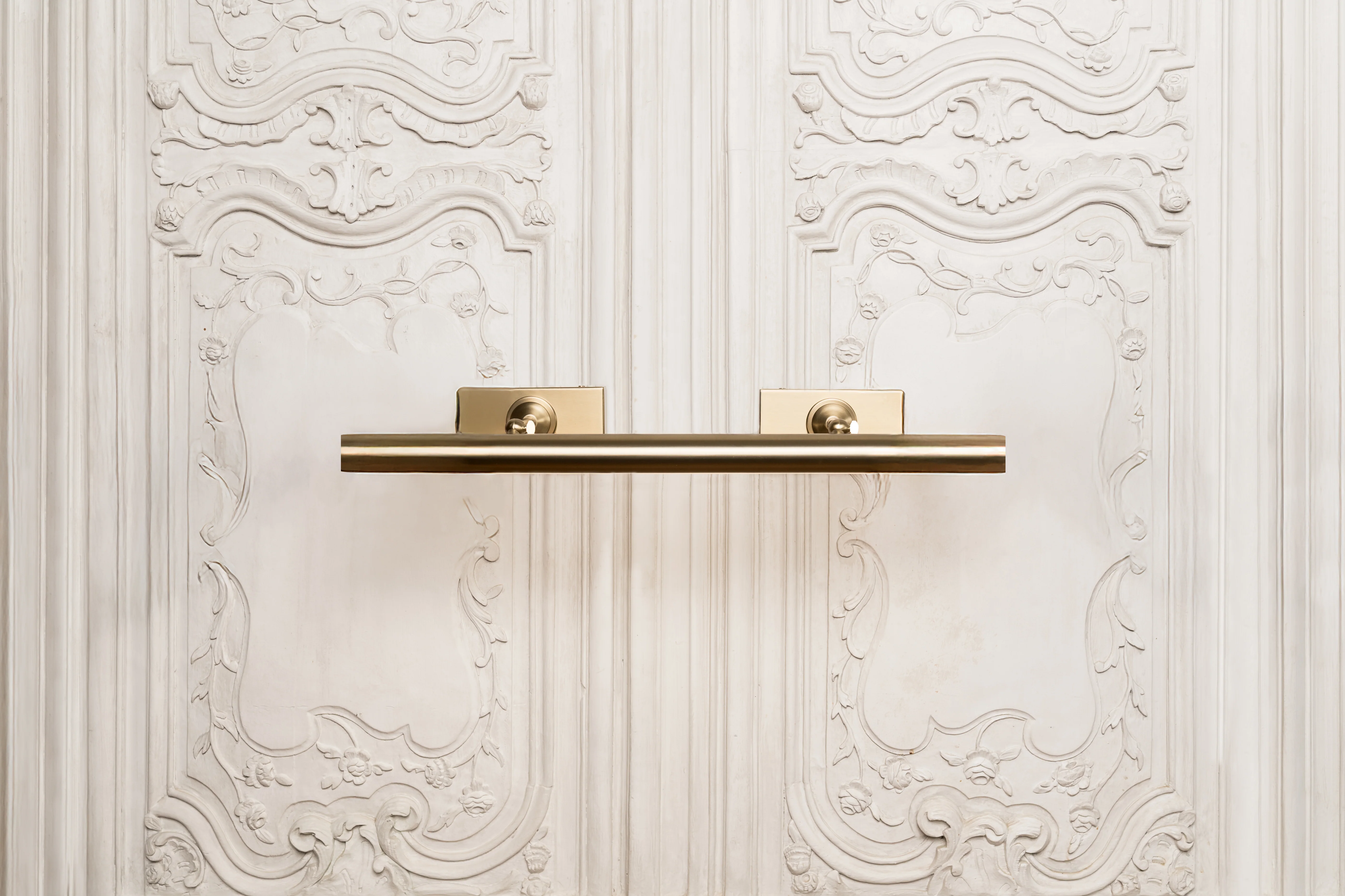 Sconce Picture Light - Antique Brushed Gold - Image 3