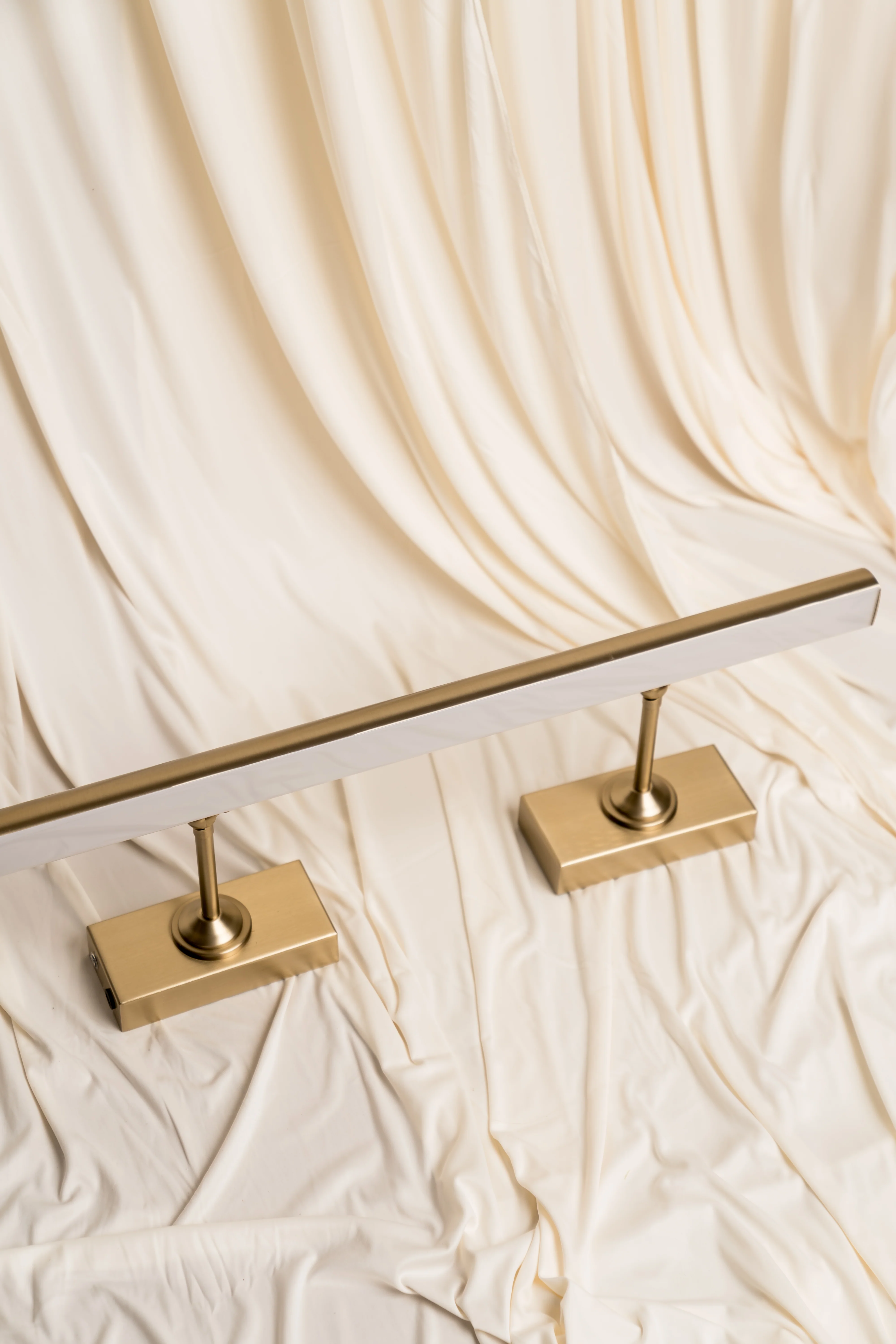 Sconce Picture Light - Antique Brushed Gold - Image 6