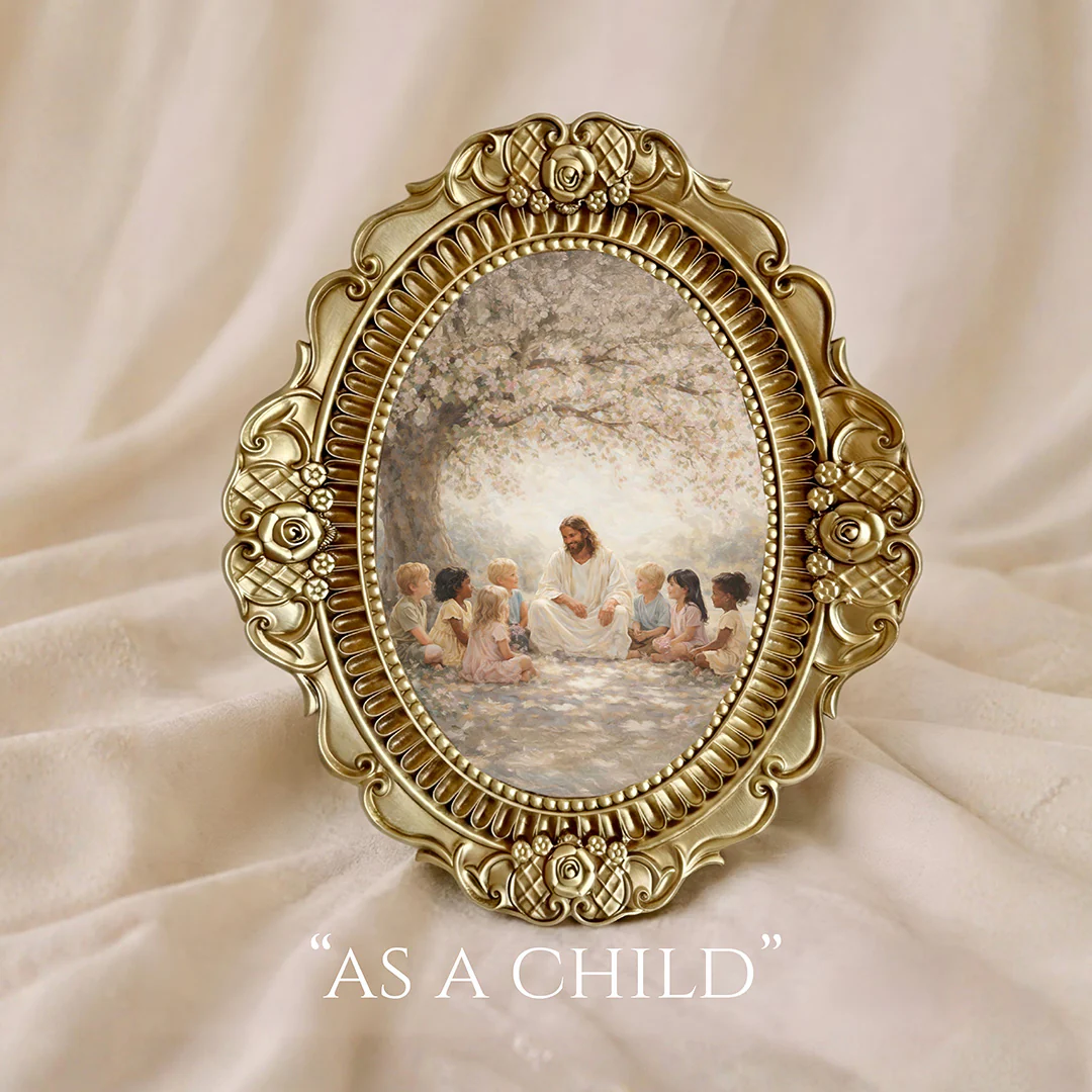 The Heirloom Oval Frame - 12x14 - Image 3