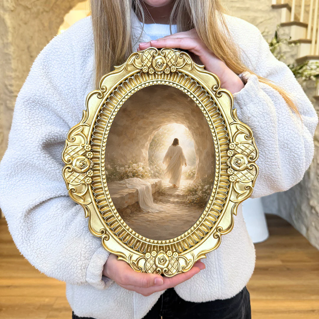 The Heirloom Oval Frame - 12x14 - Image 6