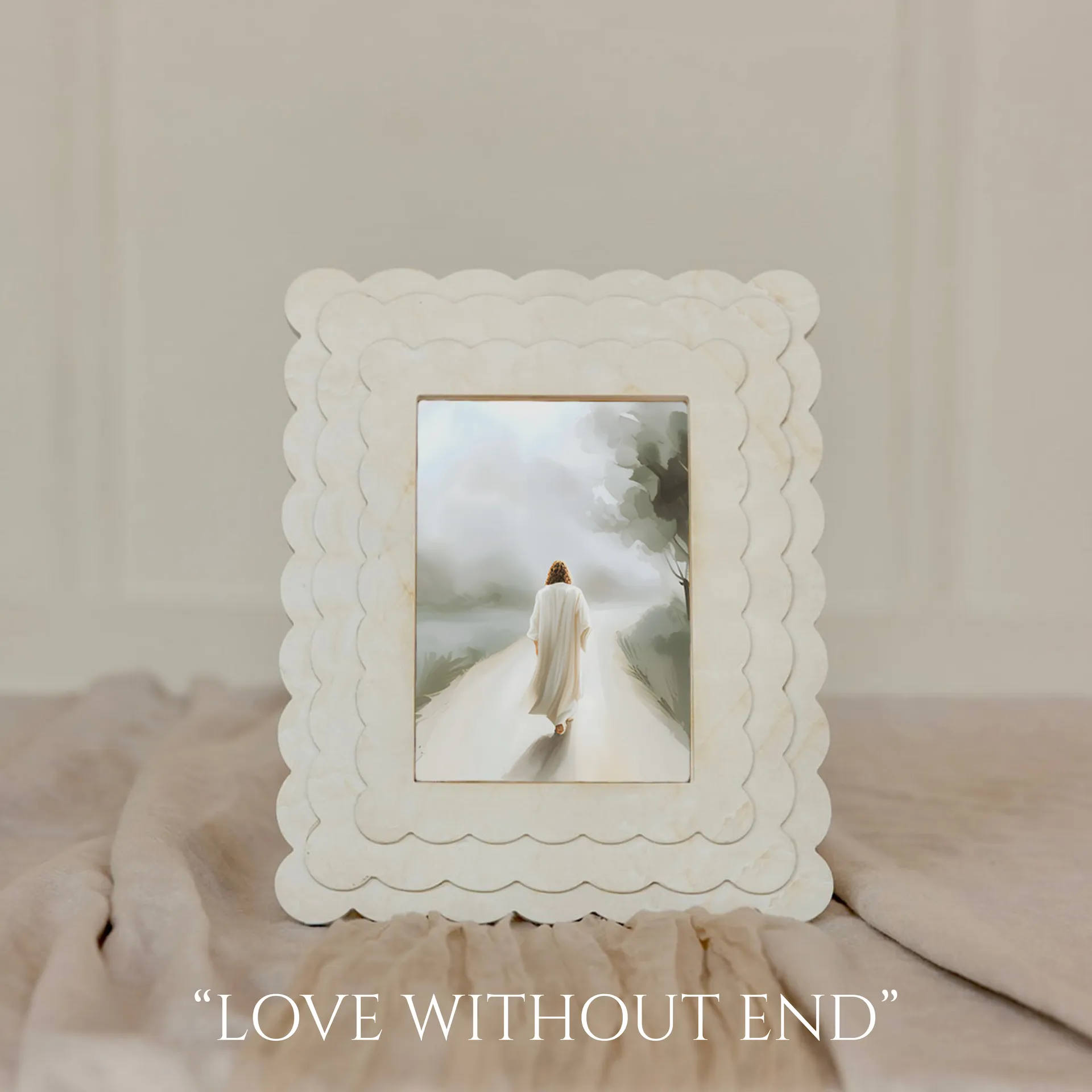 White Scalloped Frame - 5x7 - Image 4