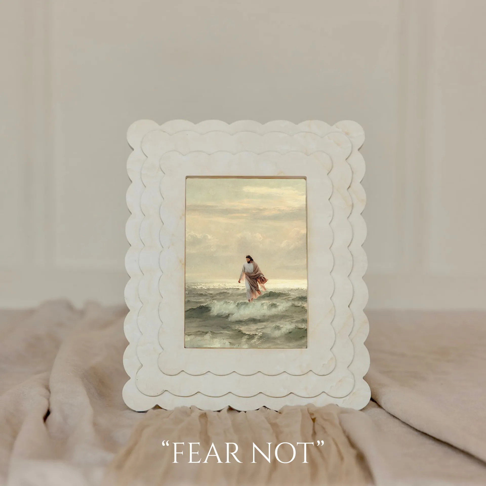 White Scalloped Frame - 5x7 - Image 5